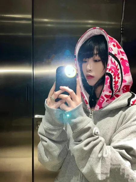 A Bathing Ape Shark Hoodie Multicolor Black Hoodie - 2