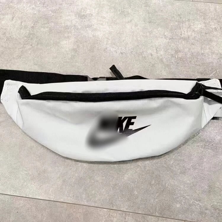 Waterproof Running Crossbody Bag photo 3