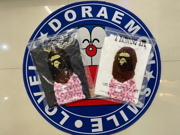 A Bathing Ape Sakura Bloom Graphic T-Shirt Black - 3