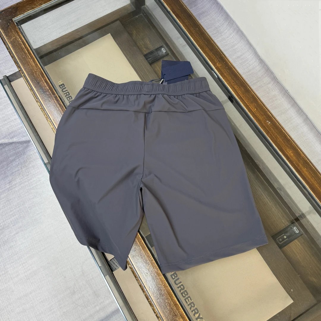 Triangle Logo Shorts photo 6