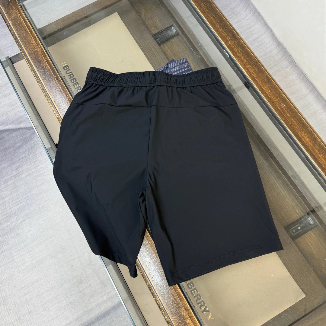 Triangle Logo Shorts photo 8
