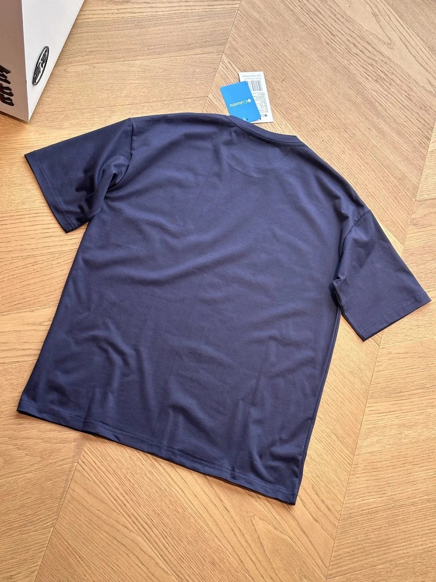 Textured Crew Neck T-Shirt photo 6