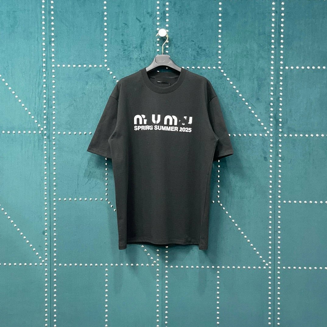 Distressed Print Short Sleeve T-Shirt photo 5