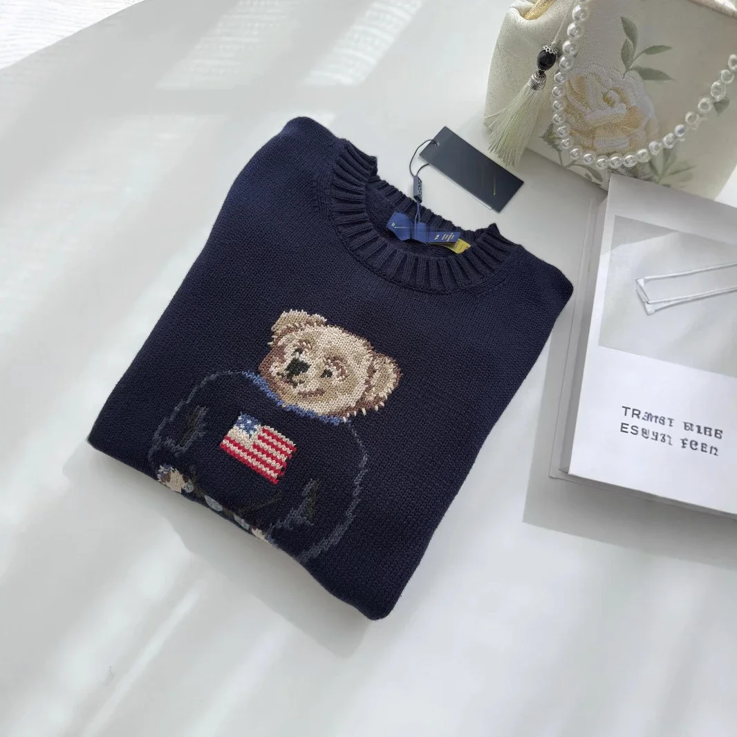 Bear's new autumn and winter pure cotton heavy embroidery cartoon round neck knitted sweater