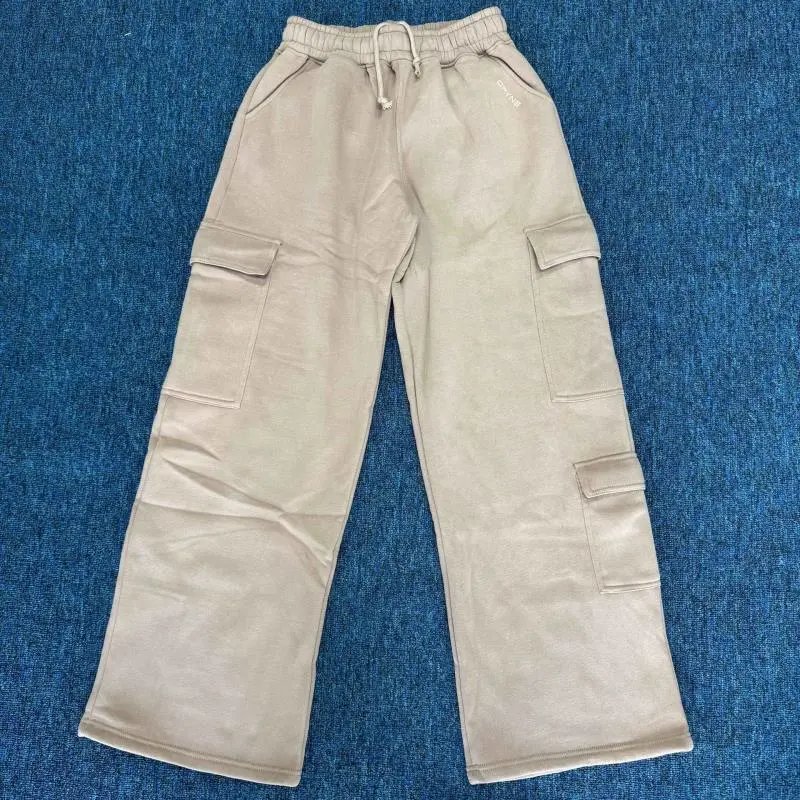 Straight Pants with Cargo Pockets photo 4