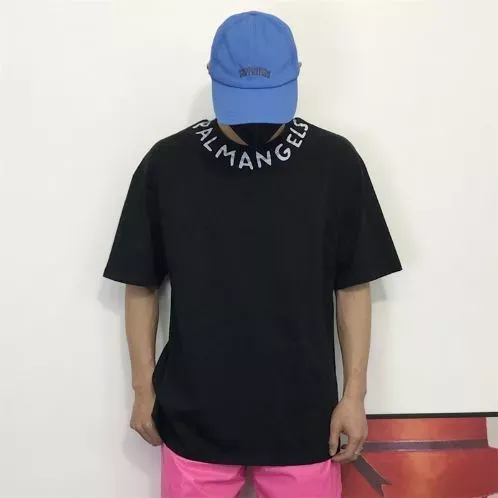Design Oversized Graphic T-Shirt in Beige with Blue Shorts Set - 11