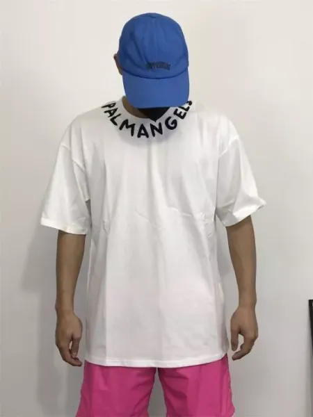 Design Oversized Graphic T-Shirt in Beige with Blue Shorts Set - 19