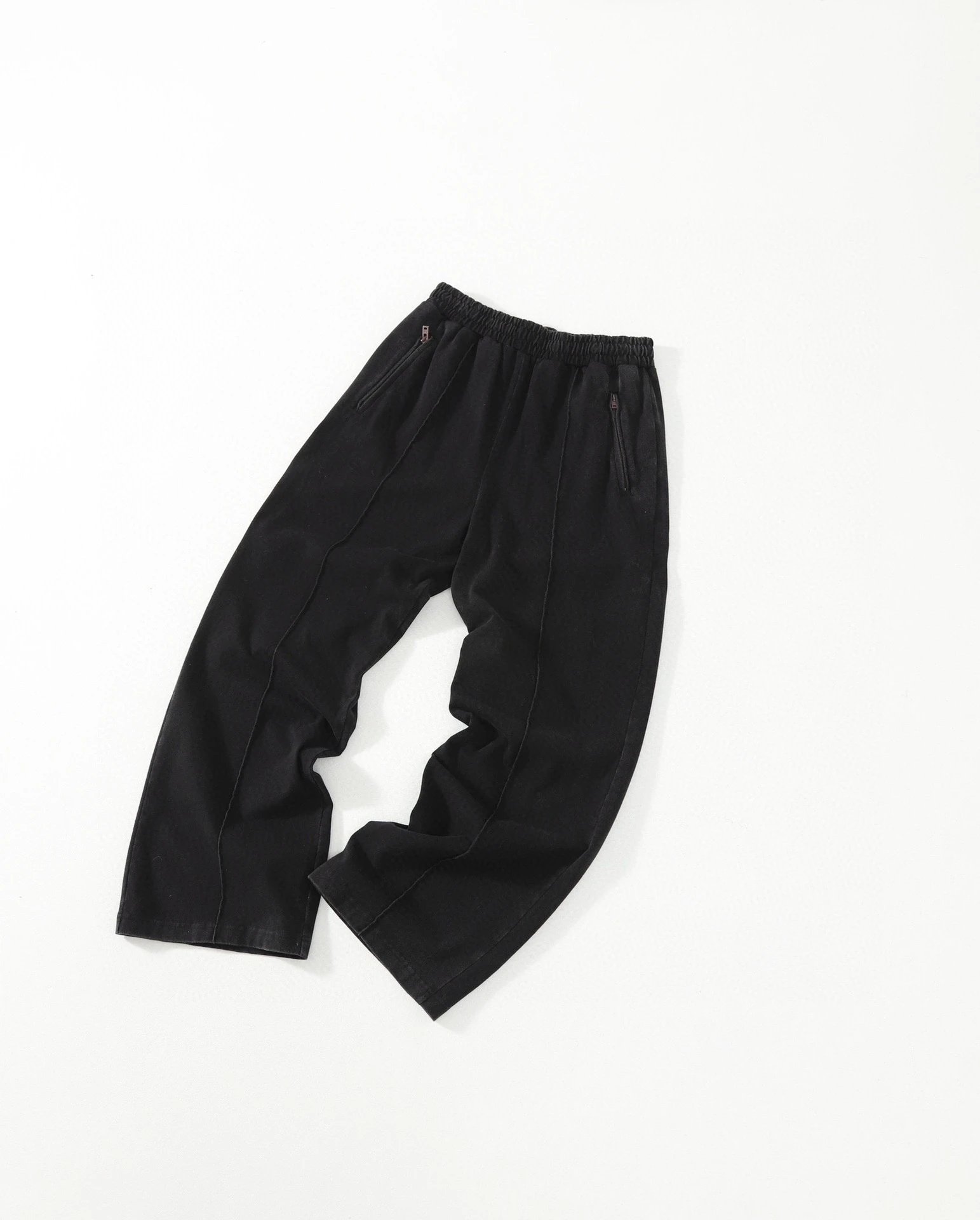 Heavy Distressed Sweatpants Letter Print photo 6