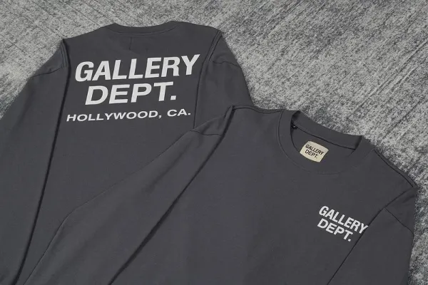 Gallery Dept Gallery Dept. Hollywood Long Sleeve Tee Charcoal Gray T-Shirts - 10