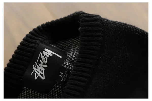 Stussy Script Logo Knit Sweater Black - 9