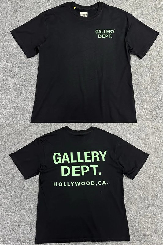 Gallery Dept. Logo T-Shirt photo 3