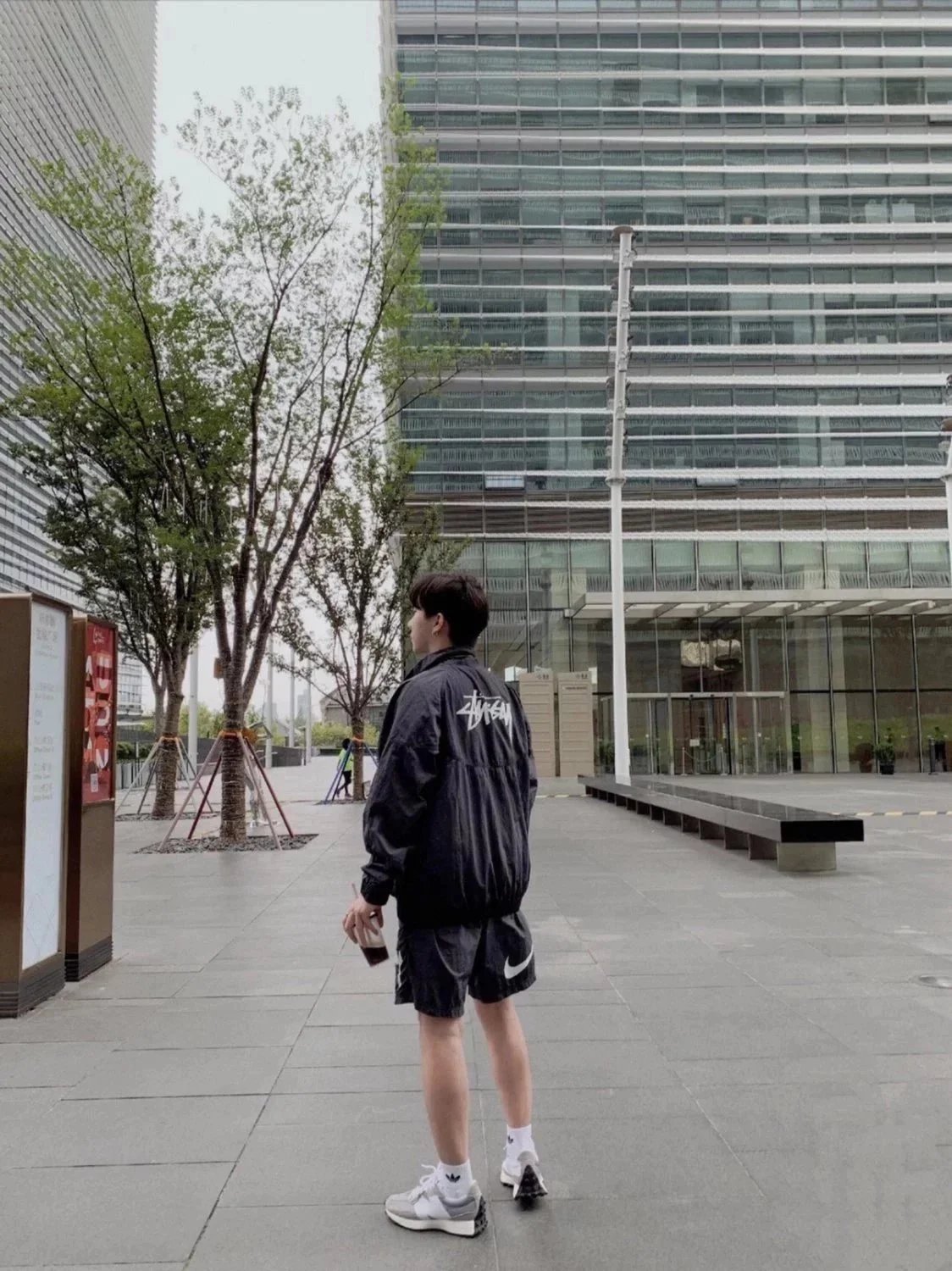 Stussy Logo Shorts Black and Neon Yellow - 4