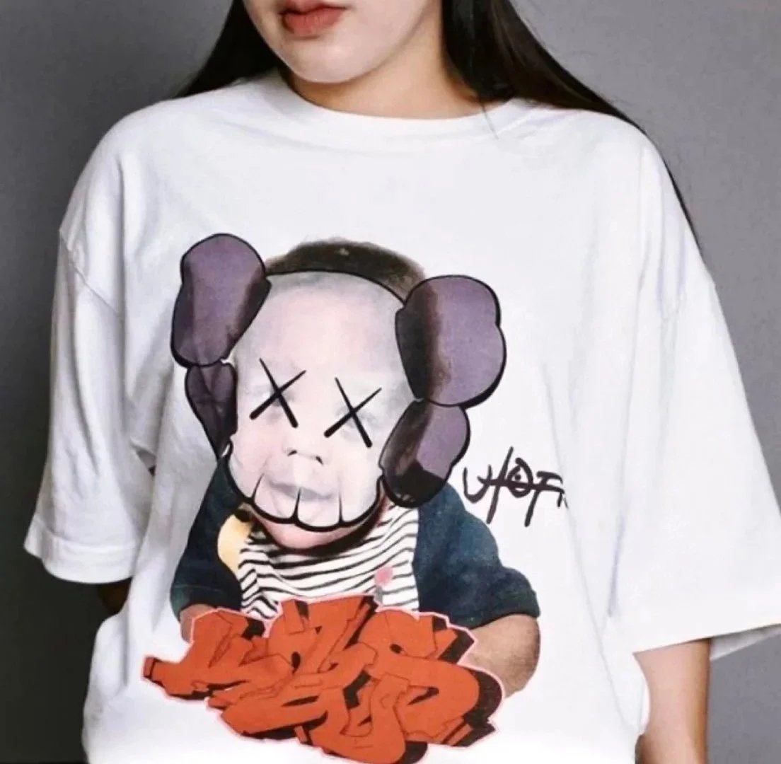 Travis Scott Utopia x KAWS T-Shirt photo 7