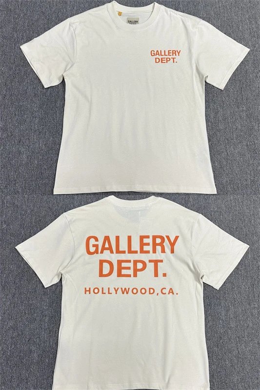 Gallery Dept. Logo T-Shirt photo 8