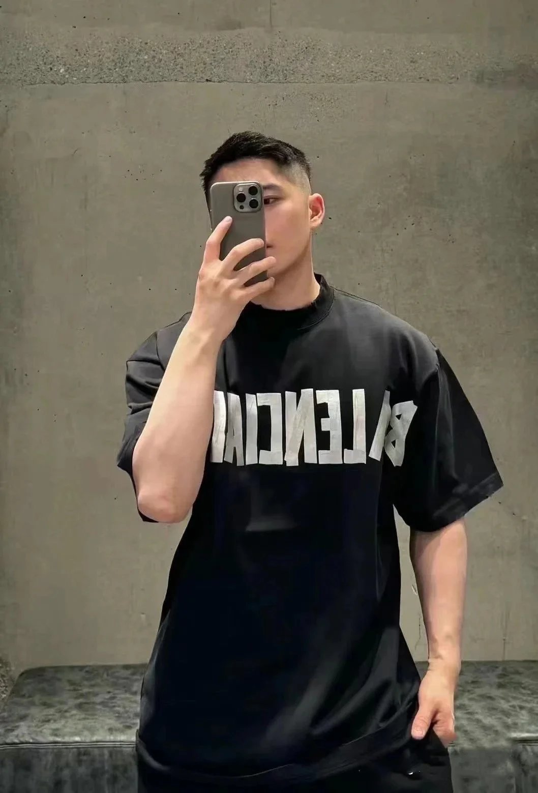 Balenciaga Distressed T-Shirt photo 4