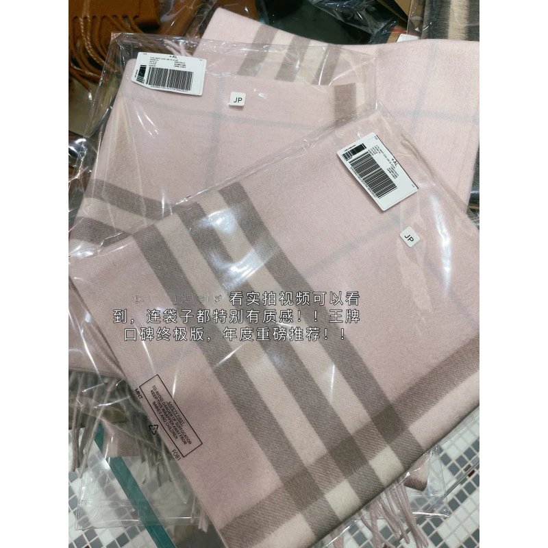 British-Style Plaid Cashmere Scarf photo 5