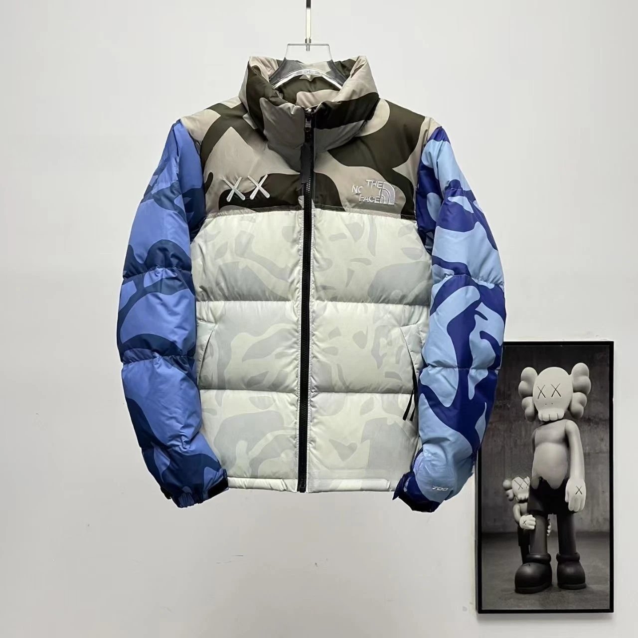1996 Collab 700 Fill Embroidered Puffer Jacket photo 4