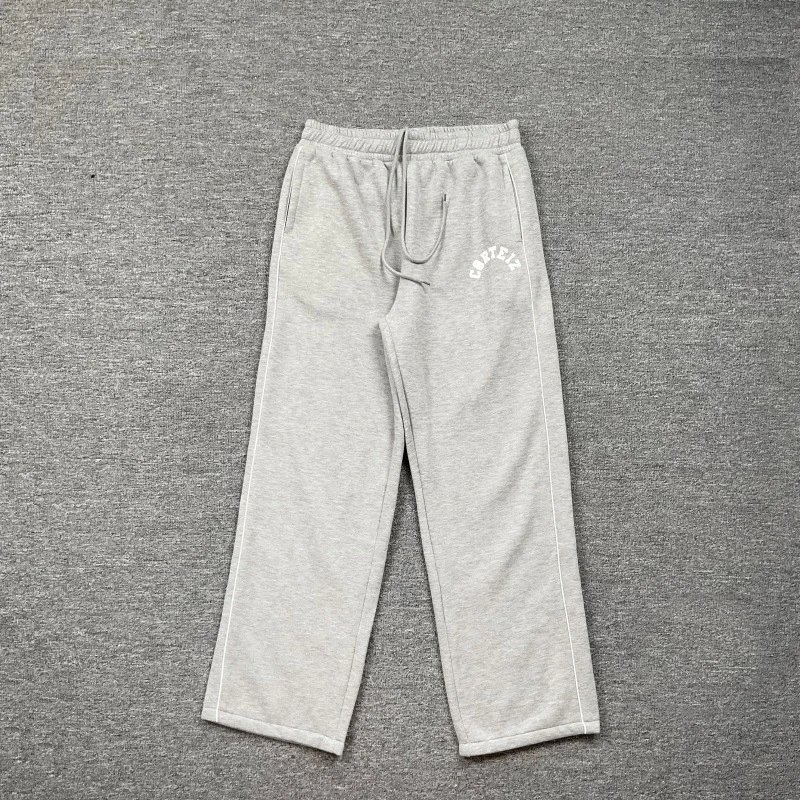 Letter Print Fleece Cargo Pants photo 4