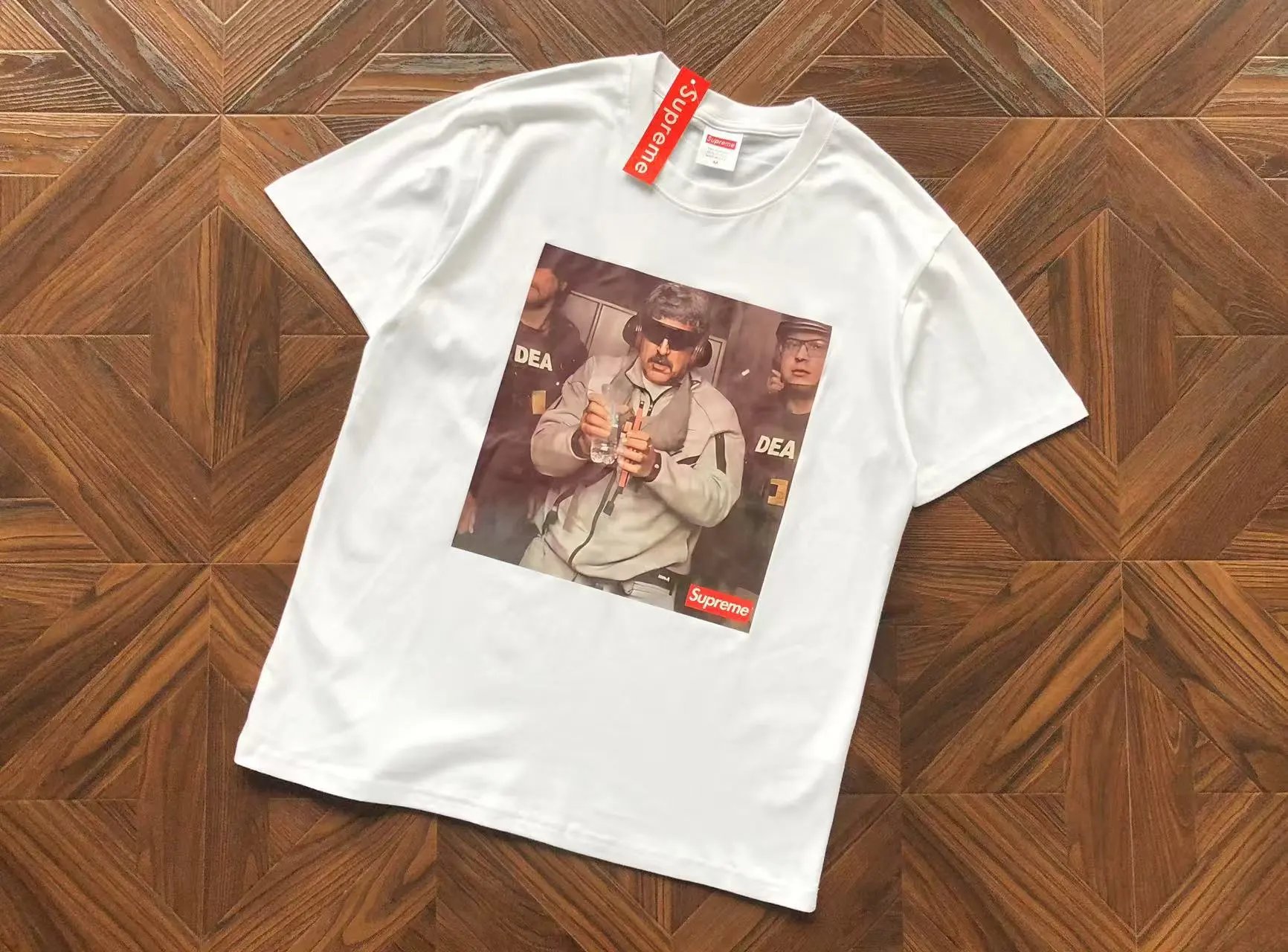 Letter Print Summer Couple T-Shirt photo 6