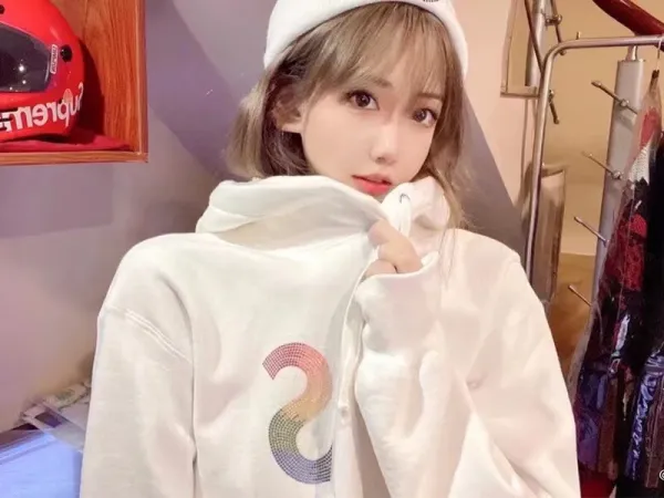 Supreme Logo Sleeve Windbreaker White Outerwear - 23