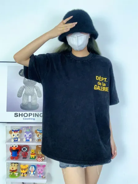 Gallery Dept. Acid Wash Black T-Shirt - 32