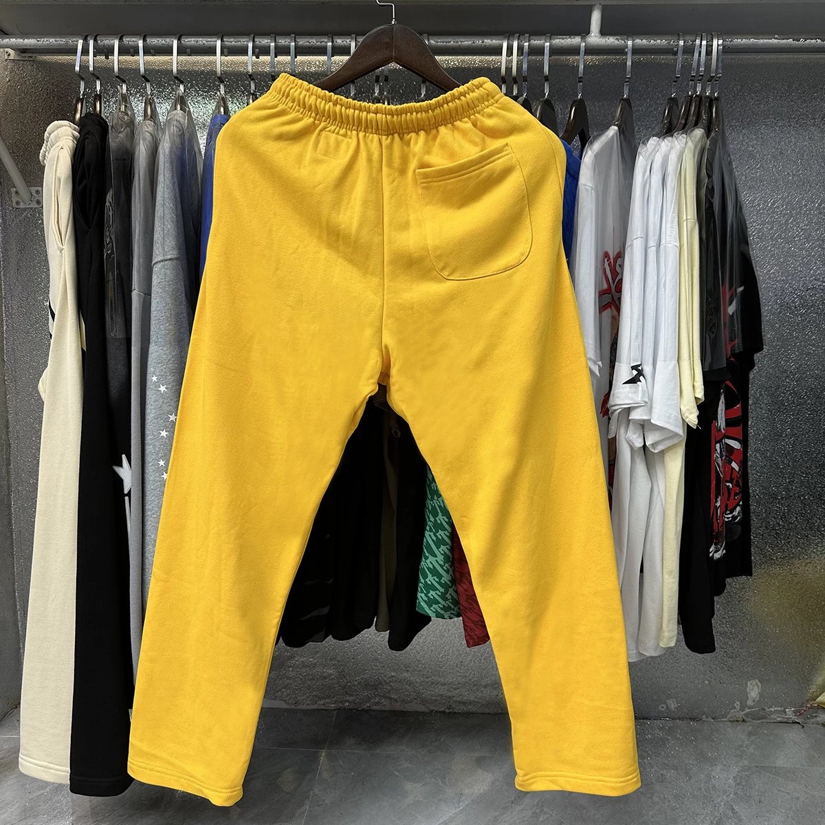 Design Flame Print Yellow Sweatpants - 12