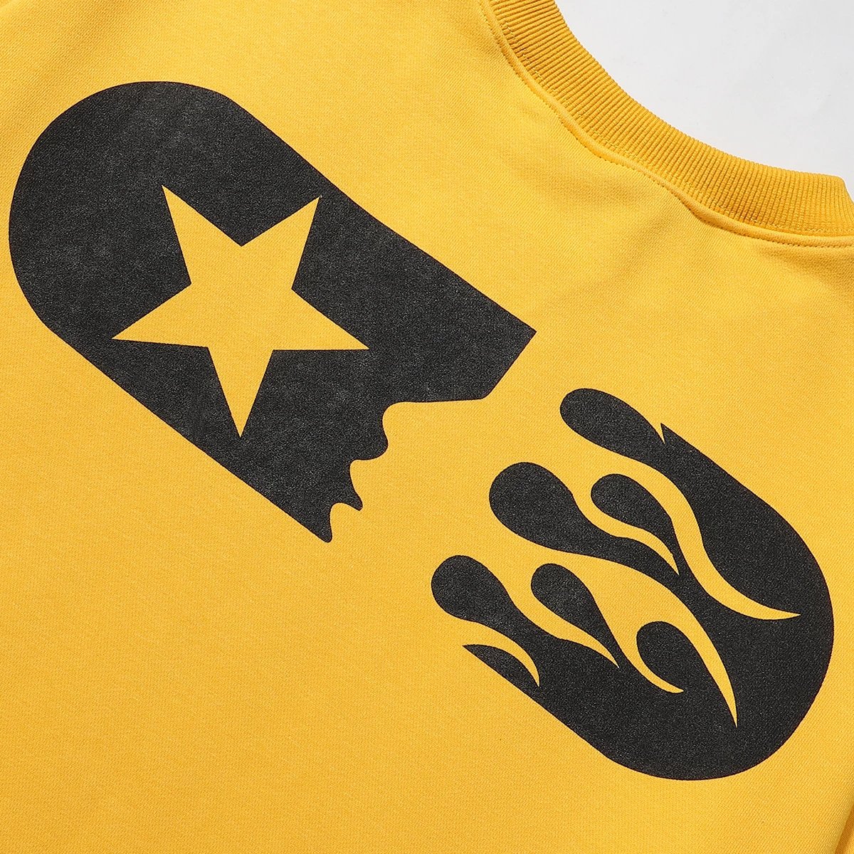 Design Flame Print Yellow Sweatpants - 21