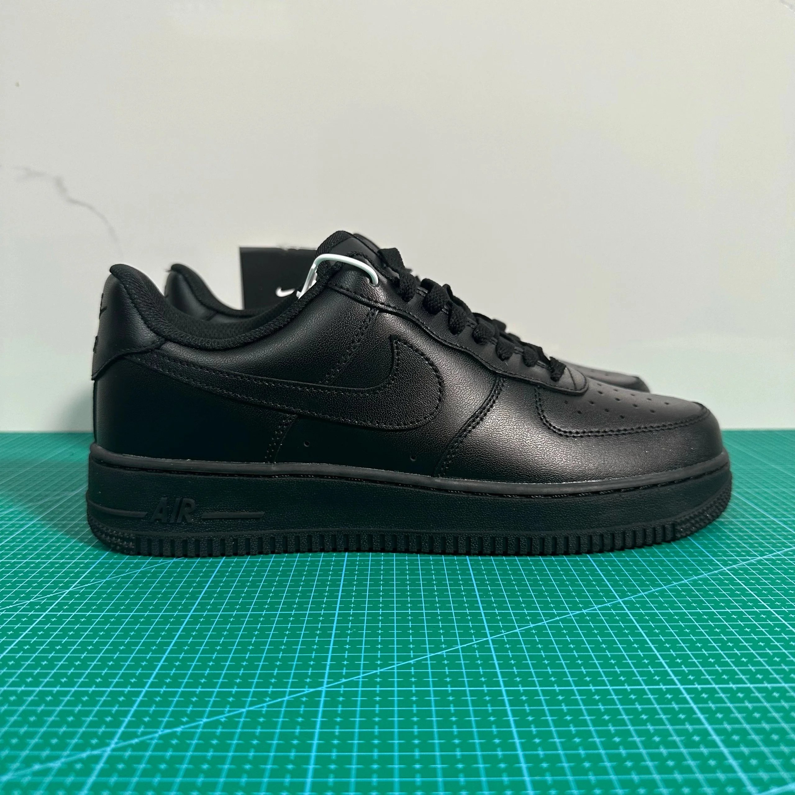 AF1 Black DD8959-001