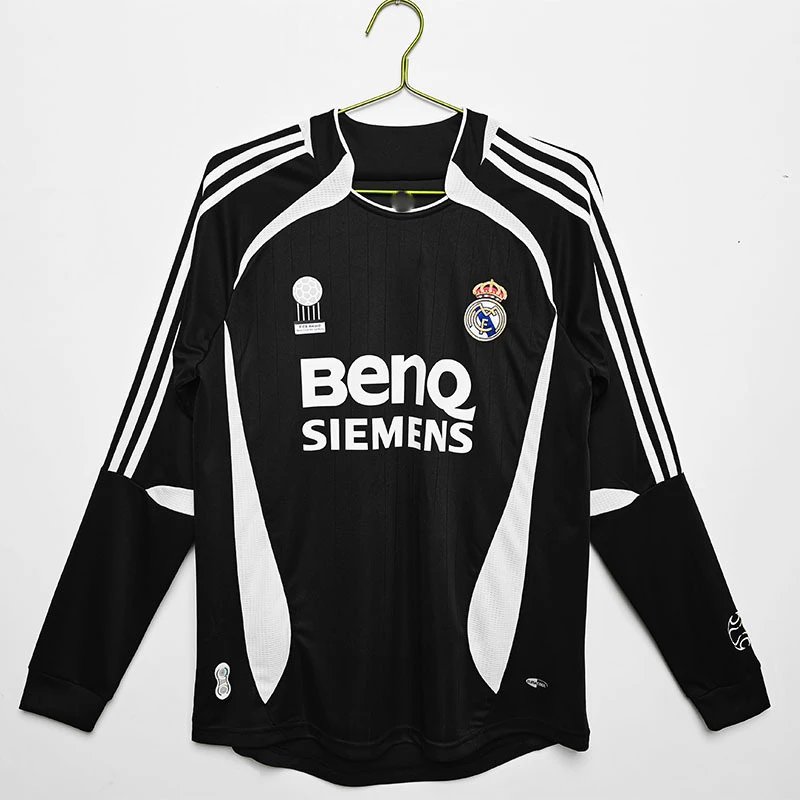 AC Milan 06-07 Retro Long Sleeve T-Shirt — Long-sleeve Real Madrid second kit 06/07 colorway — USFans Spreadsheet photo