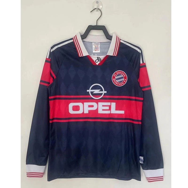 AC Milan 06-07 Retro Long Sleeve T-Shirt — Bayern Munich 97/99 Home Long-Sleeve colorway — USFans Spreadsheet photo
