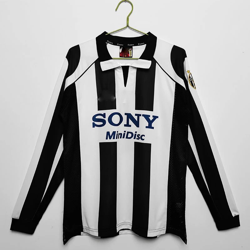 AC Milan 06-07 Retro Long Sleeve T-Shirt — 97/98 Juventus home long-sleeve jersey colorway — USFans Spreadsheet photo