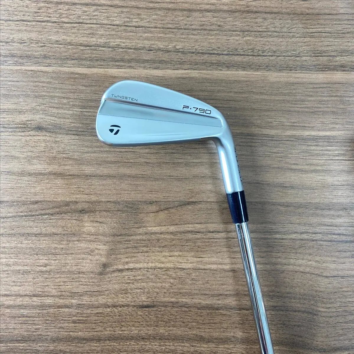 Golf club hardcore fourth generation small head
