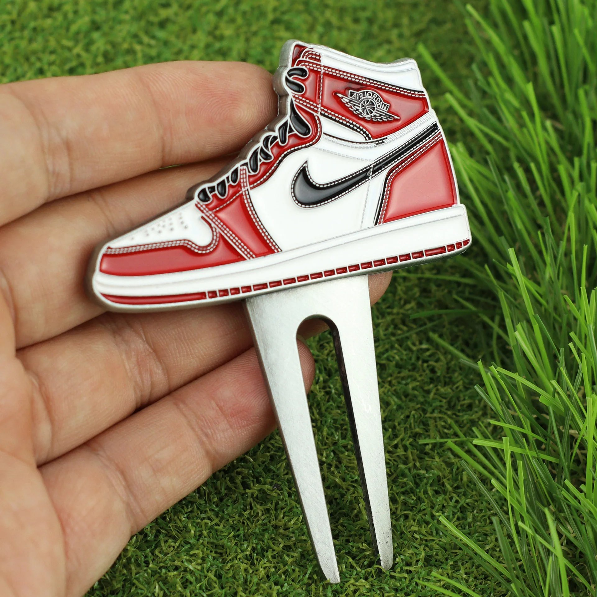 White Red Shoe Divot Tool