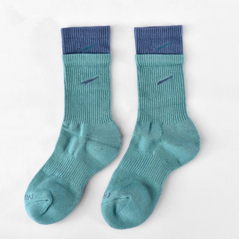Nike Socks — Peacock Blue-Fog Blue colorway — USFans Spreadsheet photo