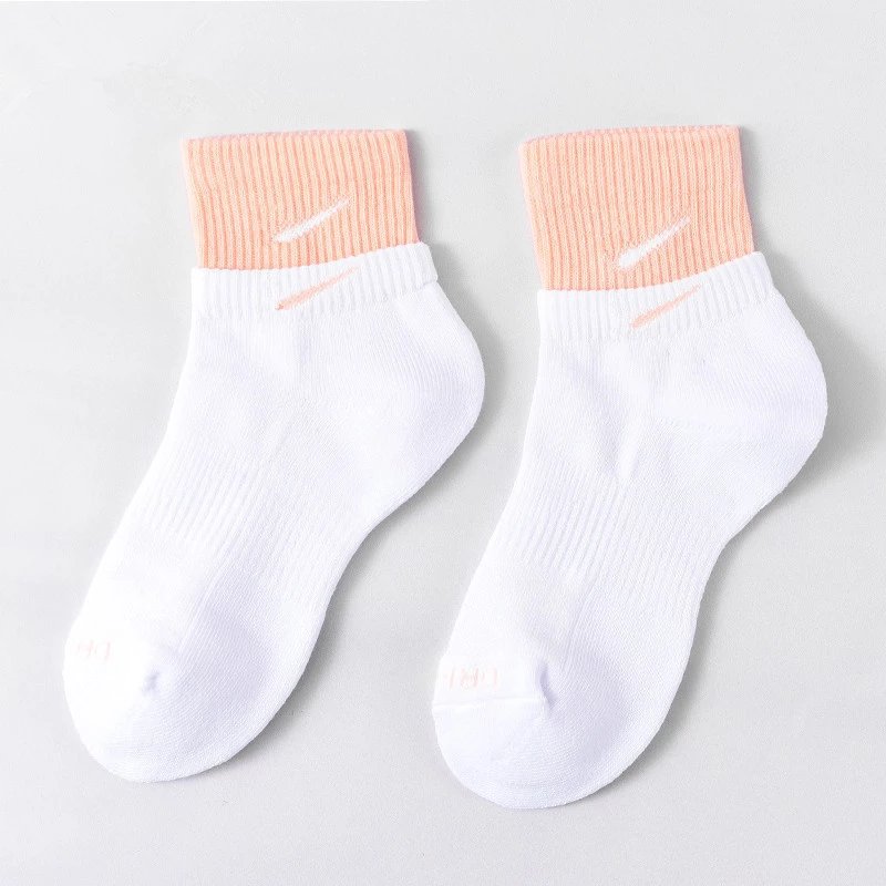 Nike Socks — [Middle Cylinder] White-Powder colorway — USFans Spreadsheet photo