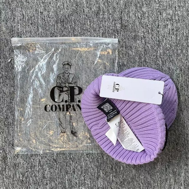 C.P. Company Beanie: seller detail photo 7