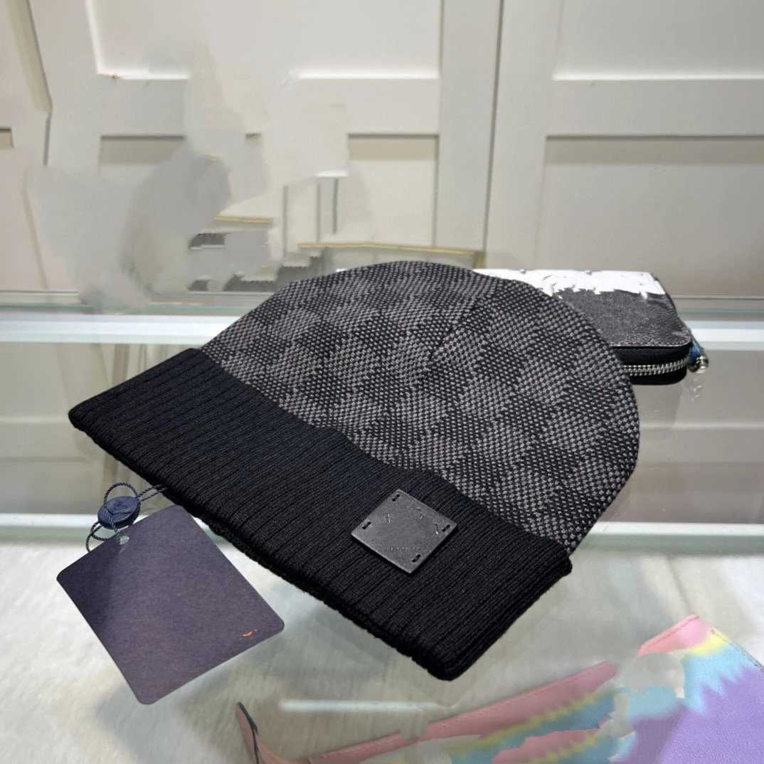 Louis Vuitton Damier Wallet 5