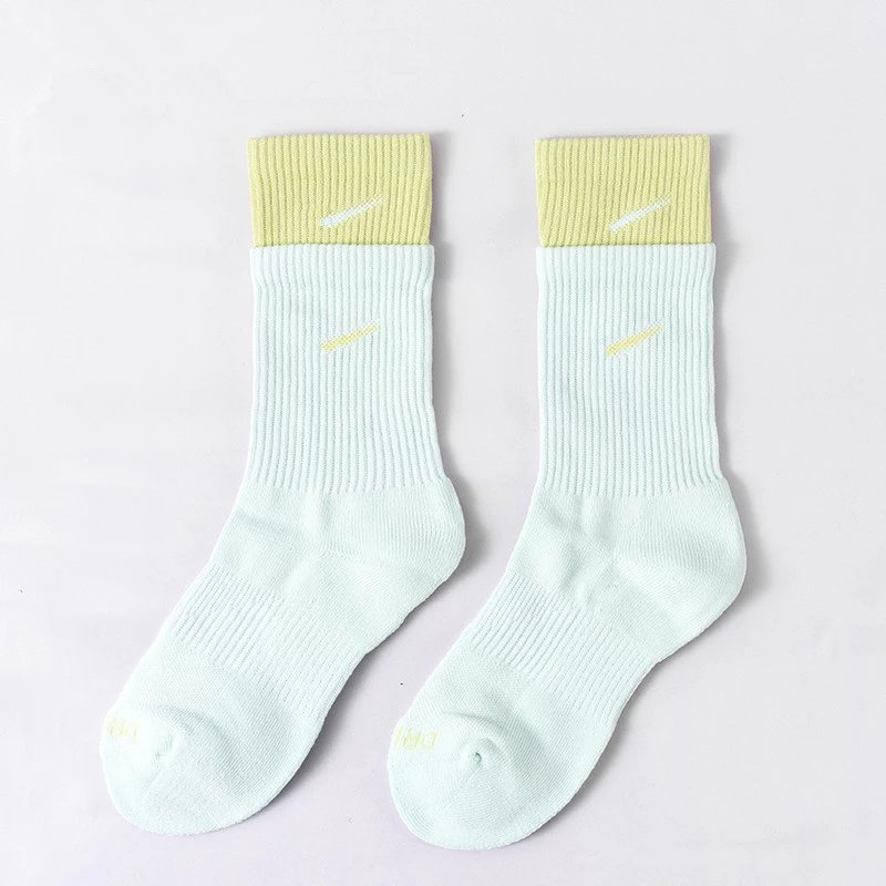 Nike Socks — [high tube] light green-fruit green colorway — USFans Spreadsheet photo