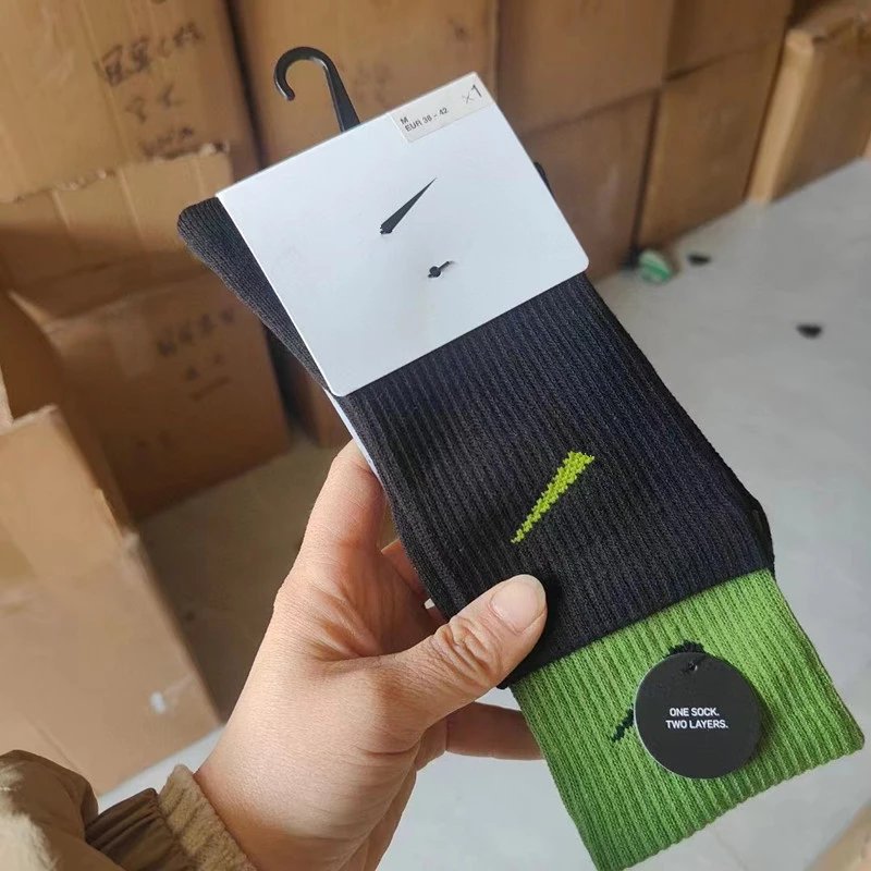 Nike Socks [40+ styles]