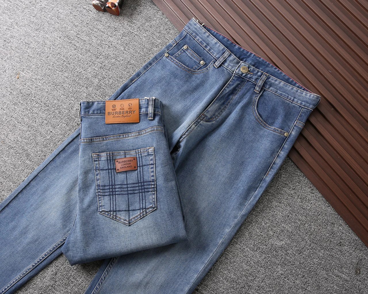 Burberry London England Men’s Blue Denim Jeans