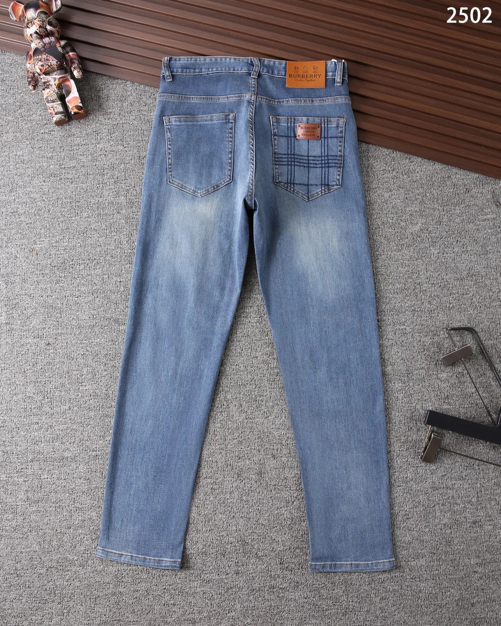 Burberry Classic Blue Men’s Denim Jeans Pants