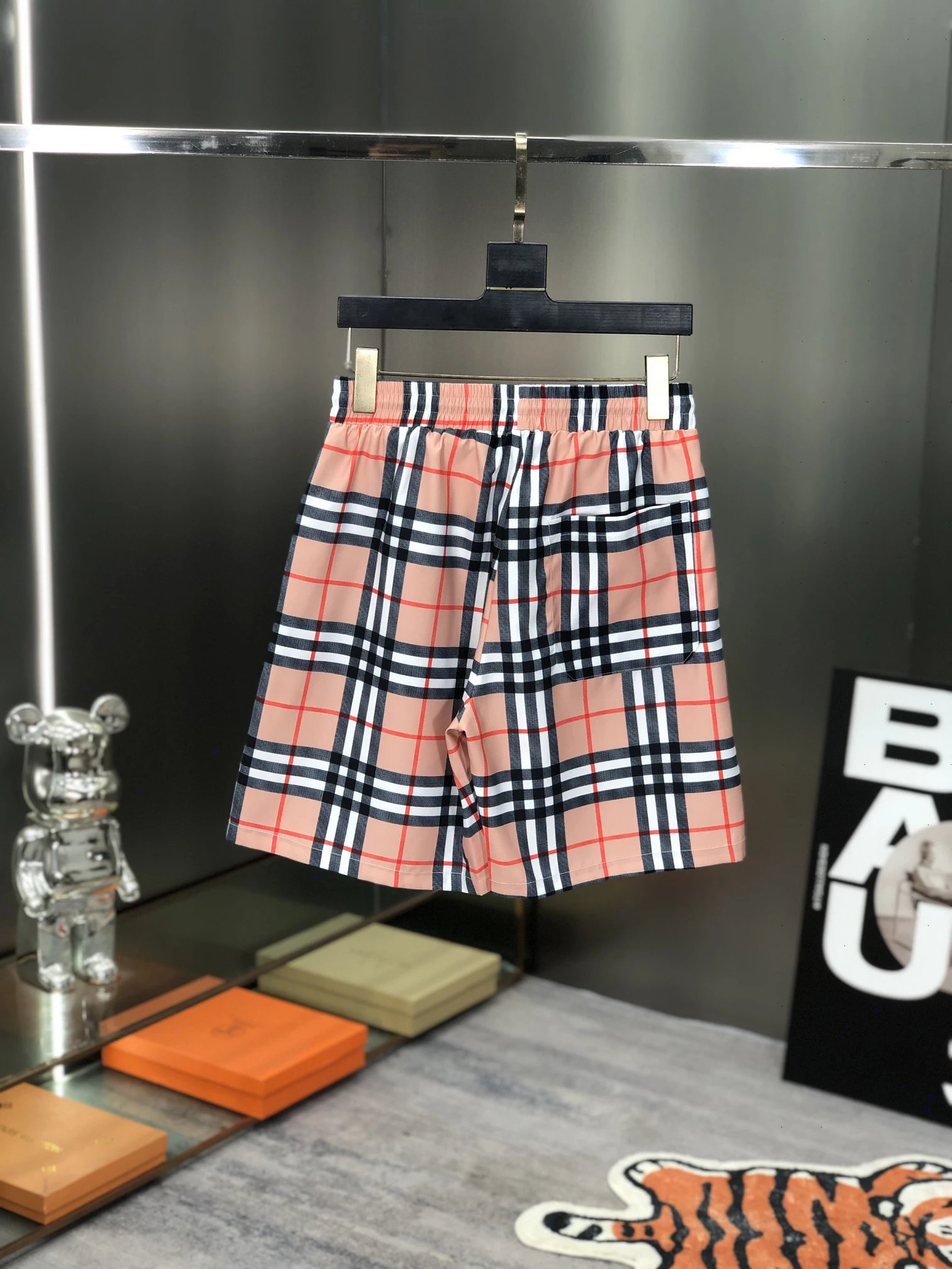 Balenciaga Plaid Elastic Waist Men Shorts
