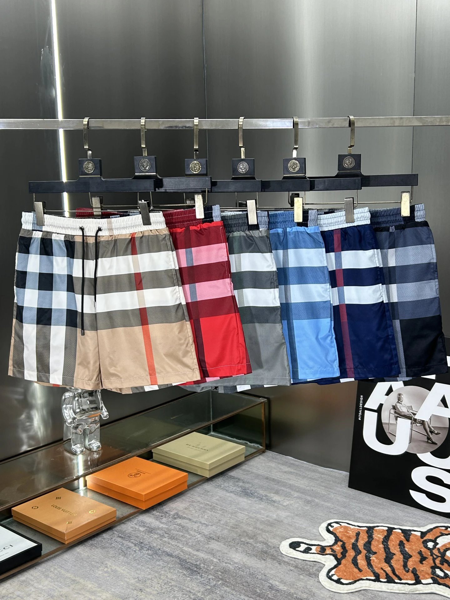 Balenciaga Red Check Men’s Summer Casual Shorts