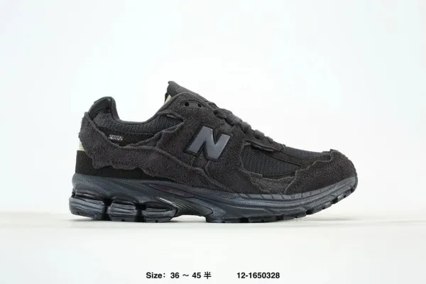 New Balance 2002R Archive Reconstruction Sneakers - 6