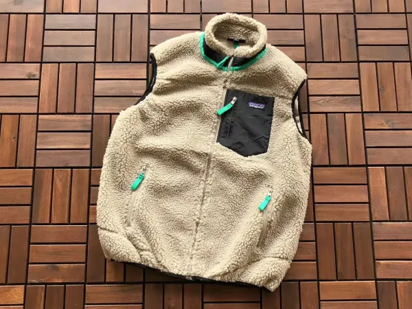 Patagonia Synchilla Snap-T Fleece Vest Beige - 1