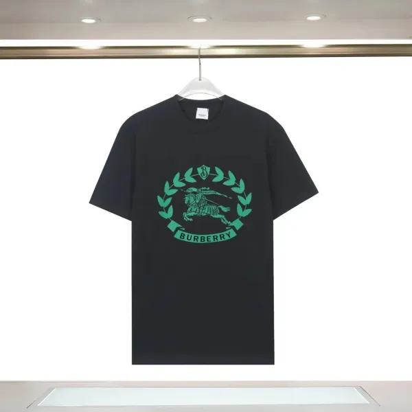 Burberry Equestrian Knight Logo T-Shirt Black - 1