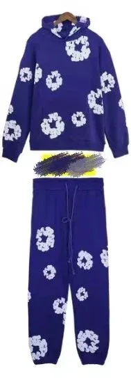 Design Floral Print Navy Blue Hoodie and Sweatpants Set - 1