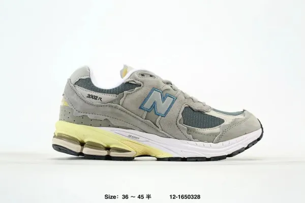 New Balance 2002R Archive Reconstruction Sneakers - 8
