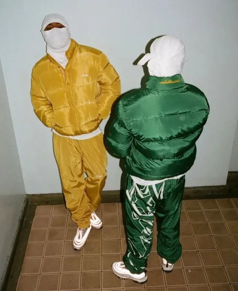 Corteiz × Unknown Down Jacket Black/Yellow Reversible Puffer Jacket - 6