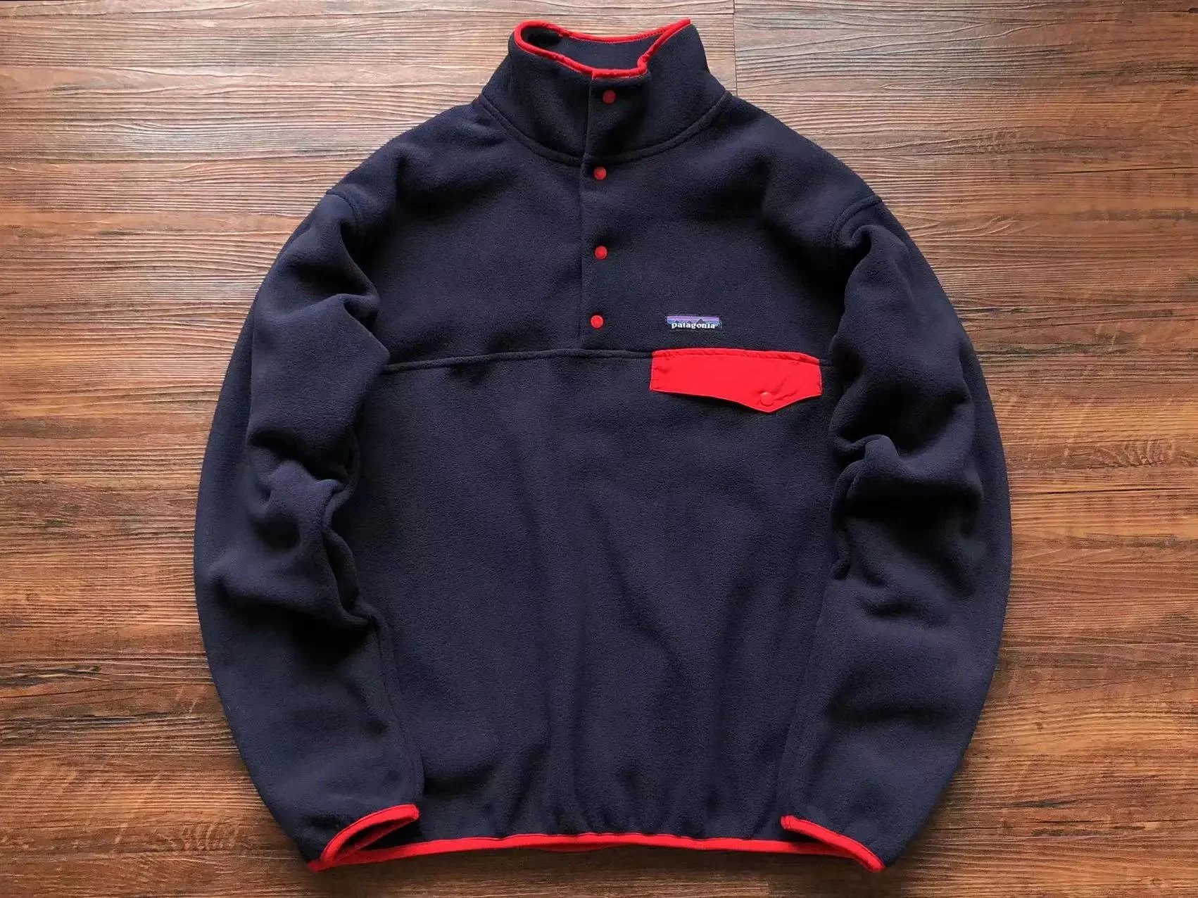 Patagonia Synchilla Snap-T Fleece Pullover Navy with Red Accents